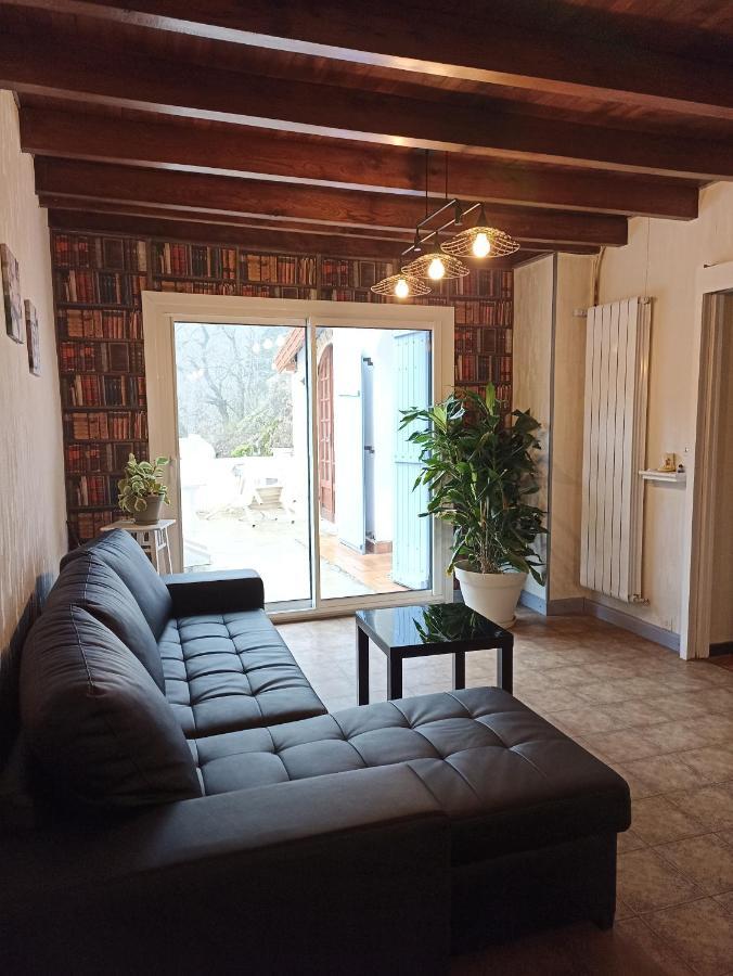 Gite Des Grivats Cusset Dış mekan fotoğraf